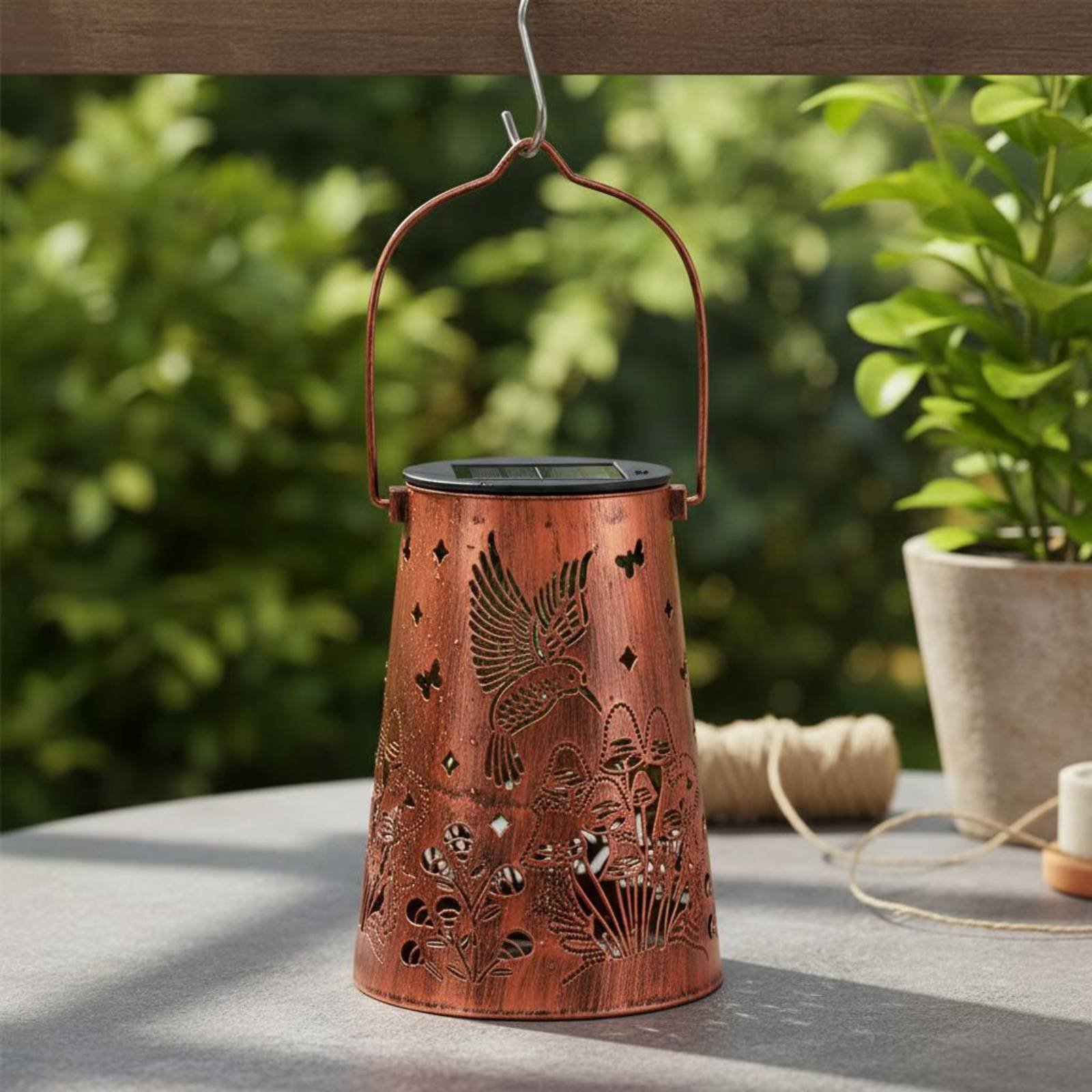 Floral Garden Lantern Pattern  - Solar Lantern Hanging 评论和价格